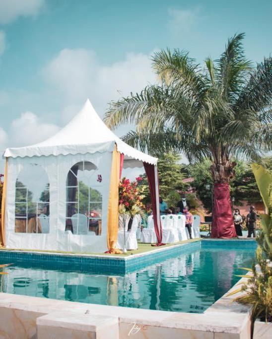 Mont Bleu Hotel Libreville Ngoại thất bức ảnh